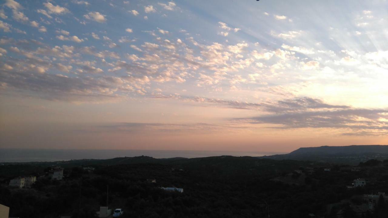360 Panorama House - Gazing At Horizon And The Stars Of The Galaxy In The Night - Fresh Cool Breeze Most Of The Time - Just 7 Min From The Beach Kournás المظهر الخارجي الصورة